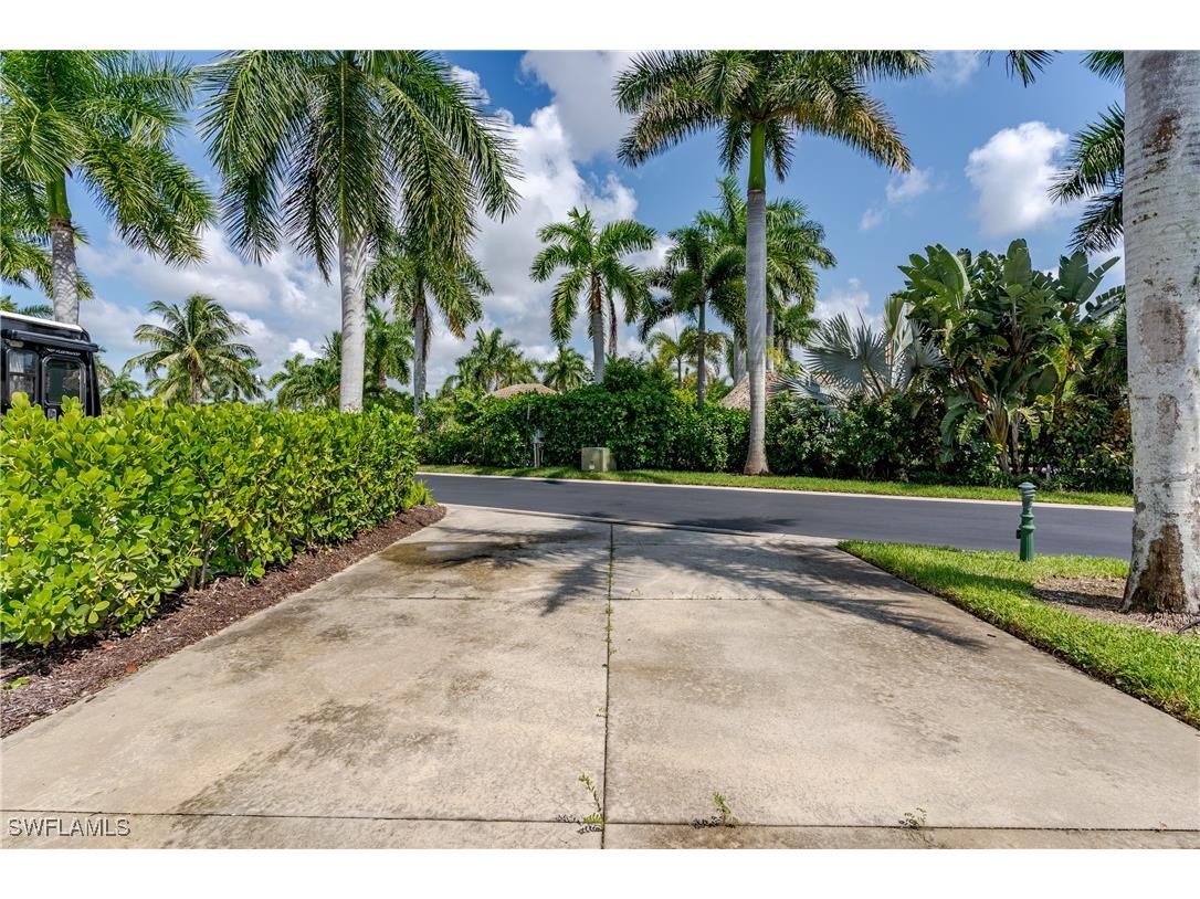 13499 Snook Circle Naples FL 34114 224064998 image29