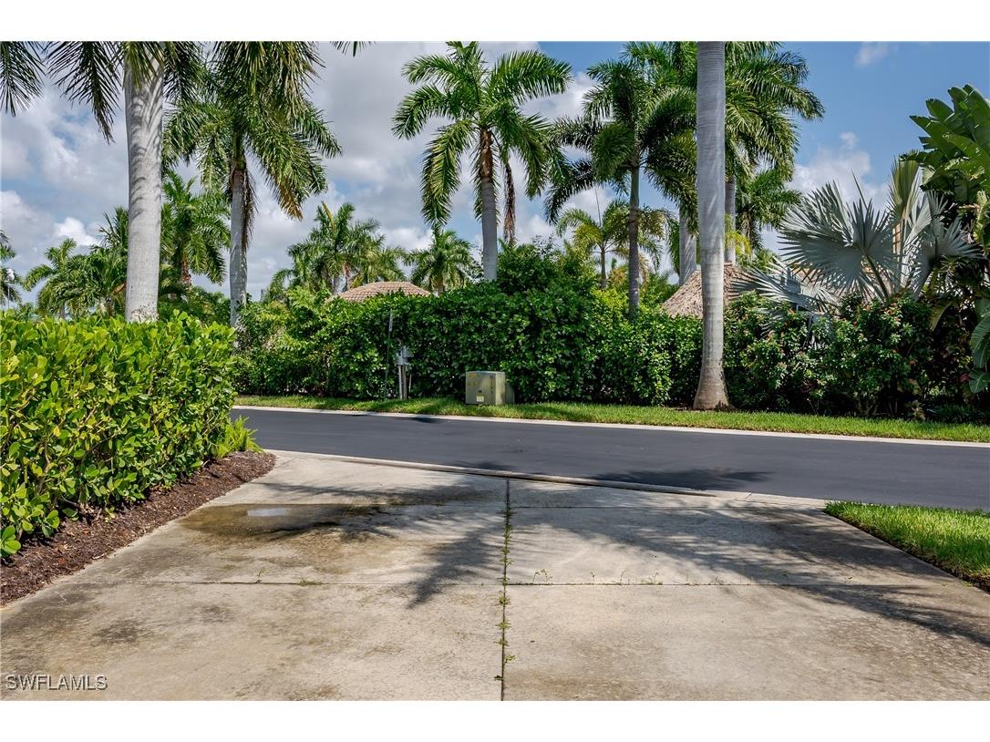 13499 Snook Circle Naples FL 34114 224064998 image30
