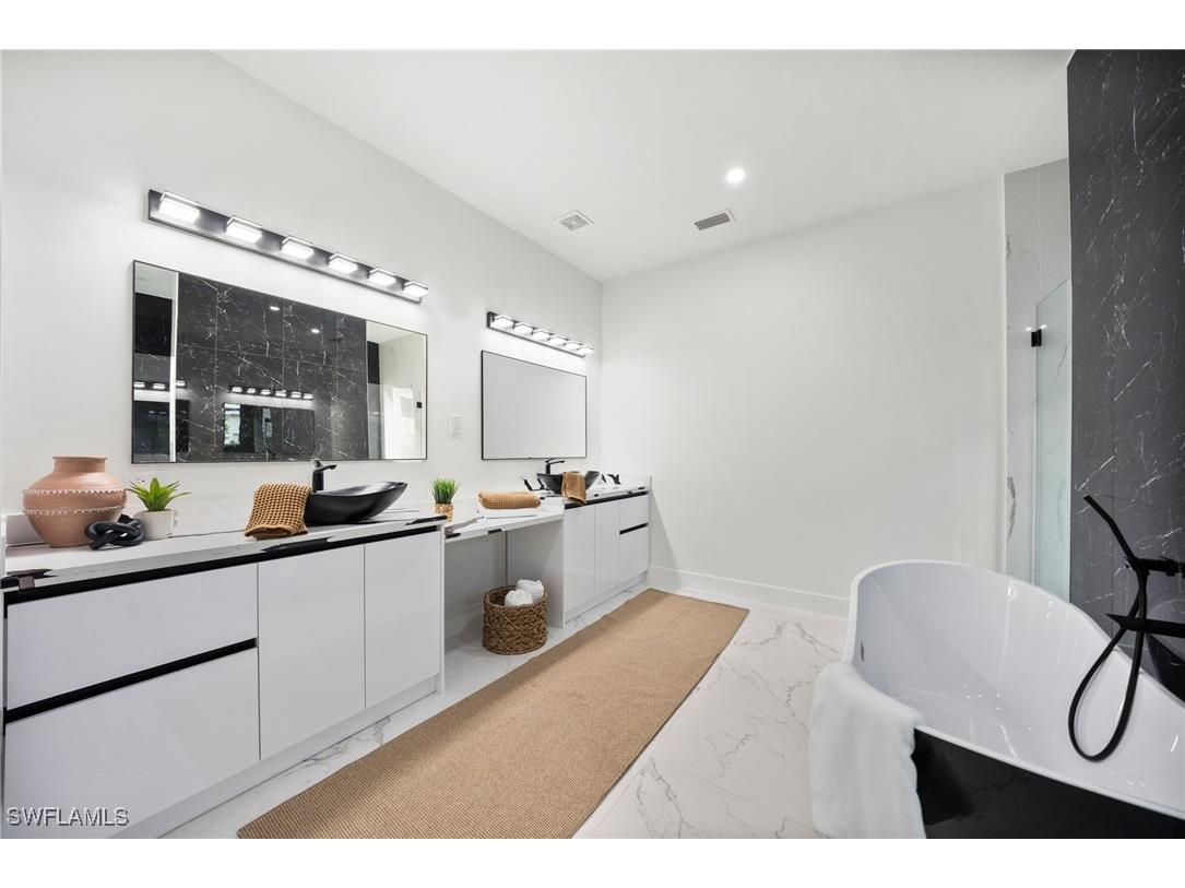 135 7th Street N Naples FL 34102 225071448 image22