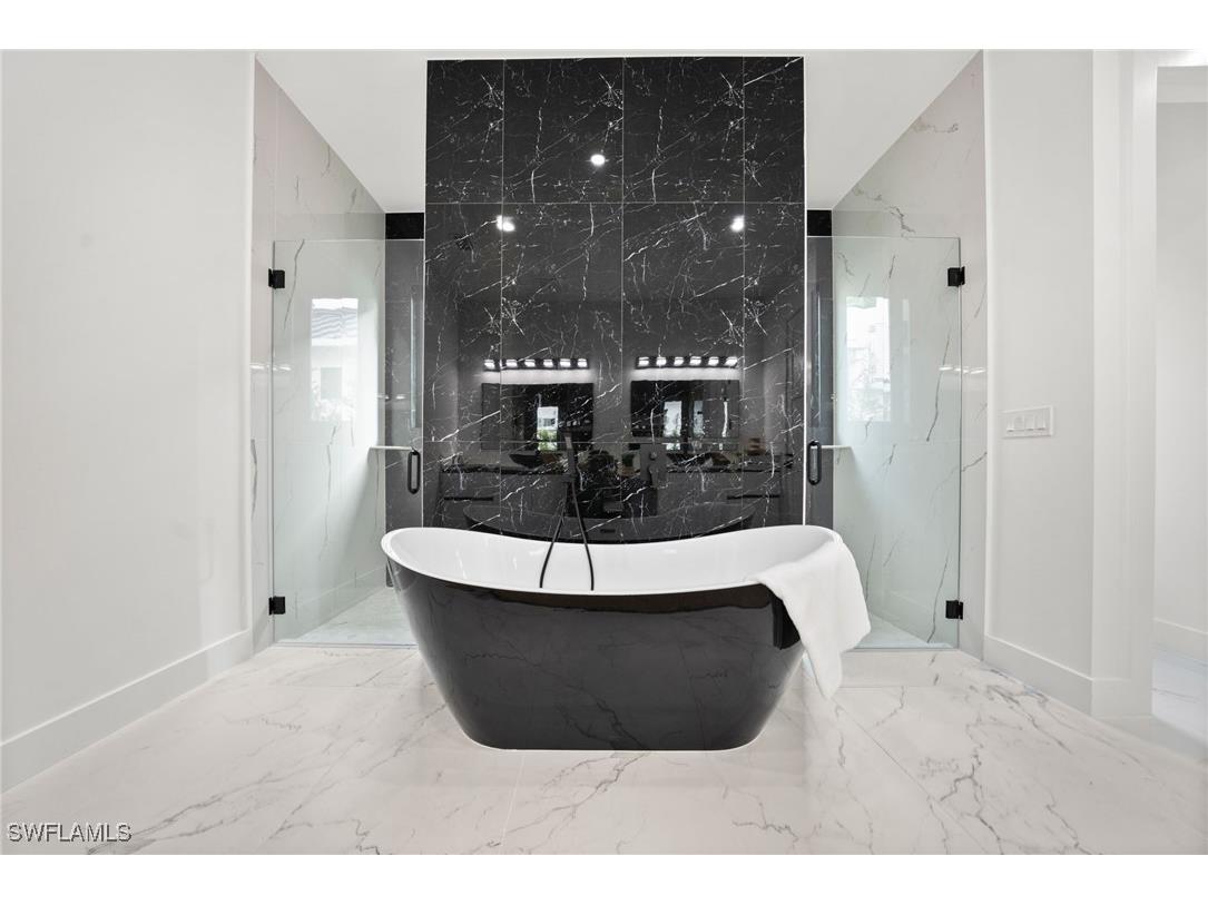 135 7th Street N Naples FL 34102 225071448 image23