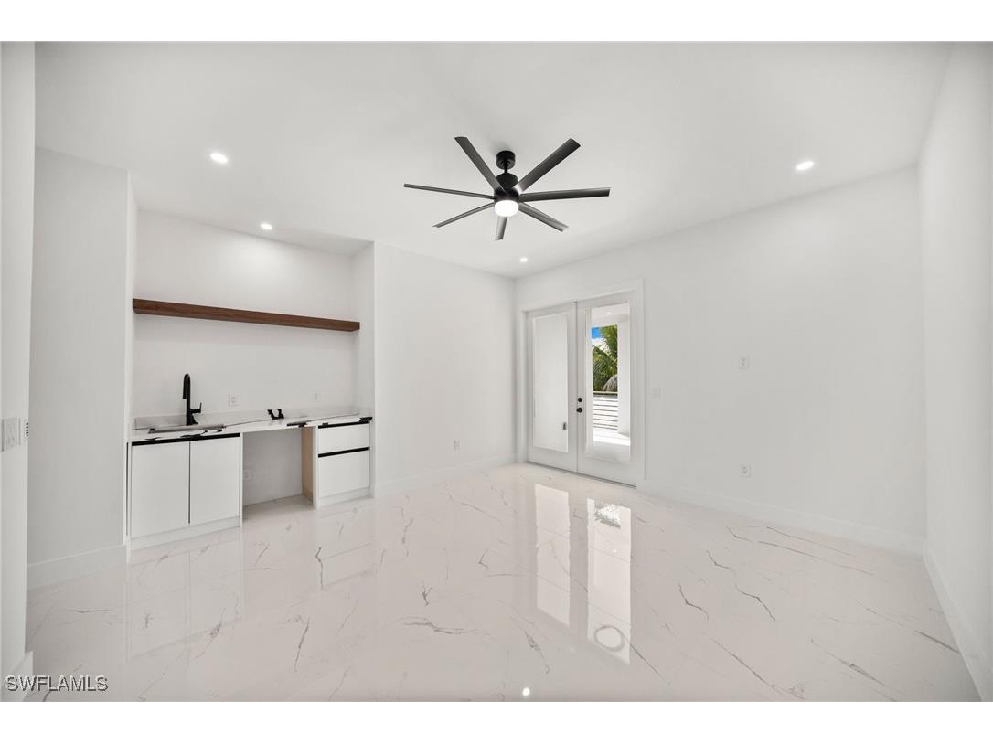 135 7th Street N Naples FL 34102 225071448 image31