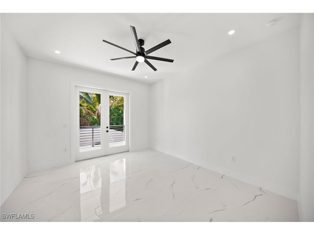 135 7th Street N Naples FL 34102 225071448 image33