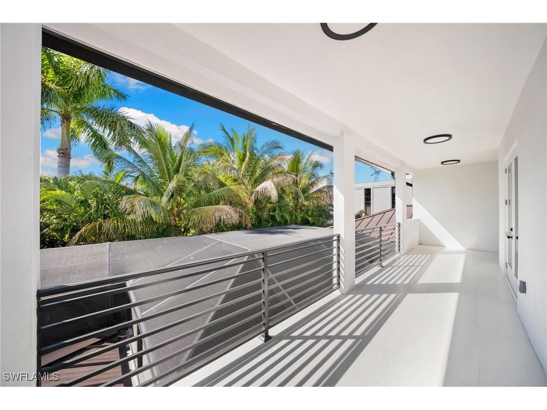 135 7th Street N Naples FL 34102 225071448 image35