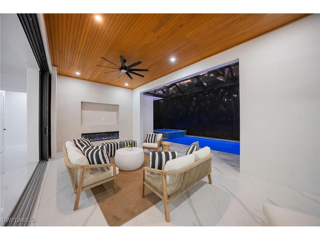 135 7th Street N Naples FL 34102 225071448 image43