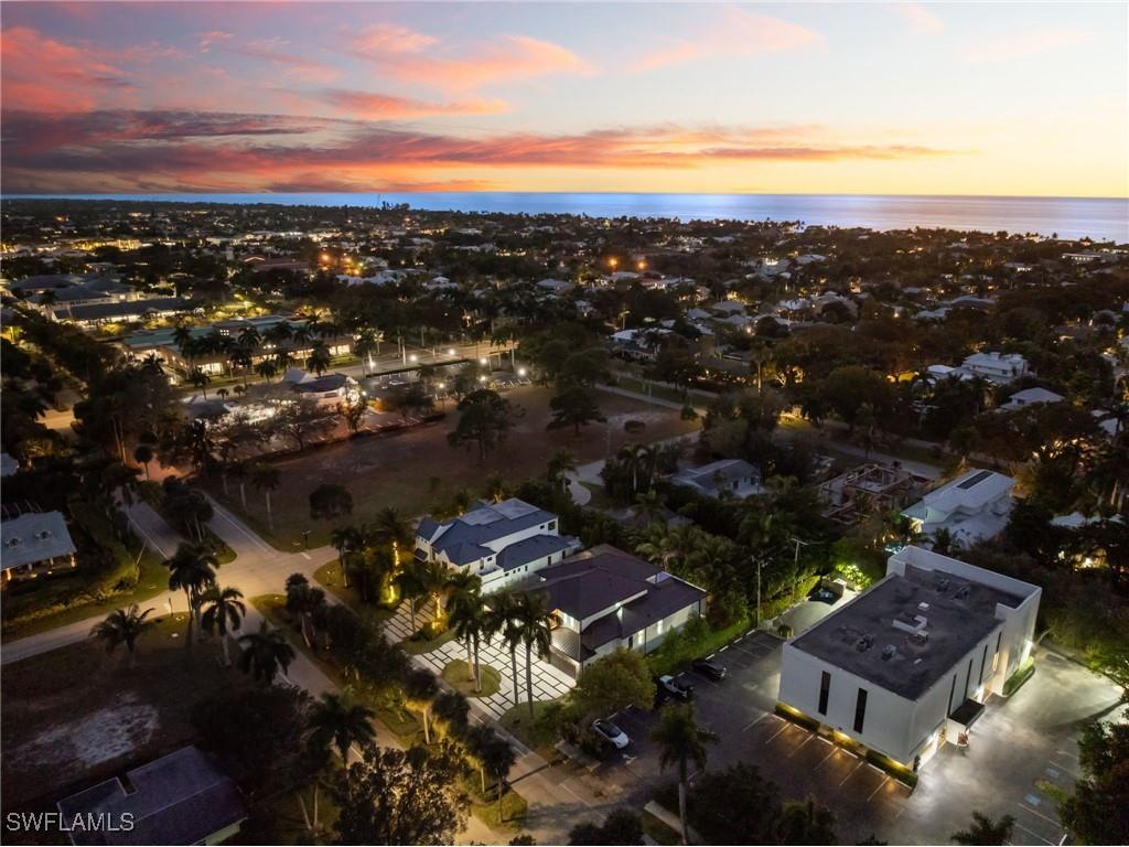 135 7th Street N Naples FL 34102 225071448 image50