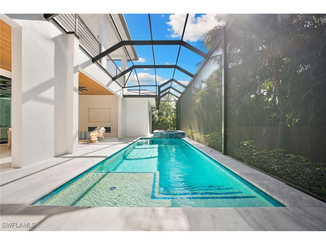 135 7th Street N Naples FL 34102 225071448 image7