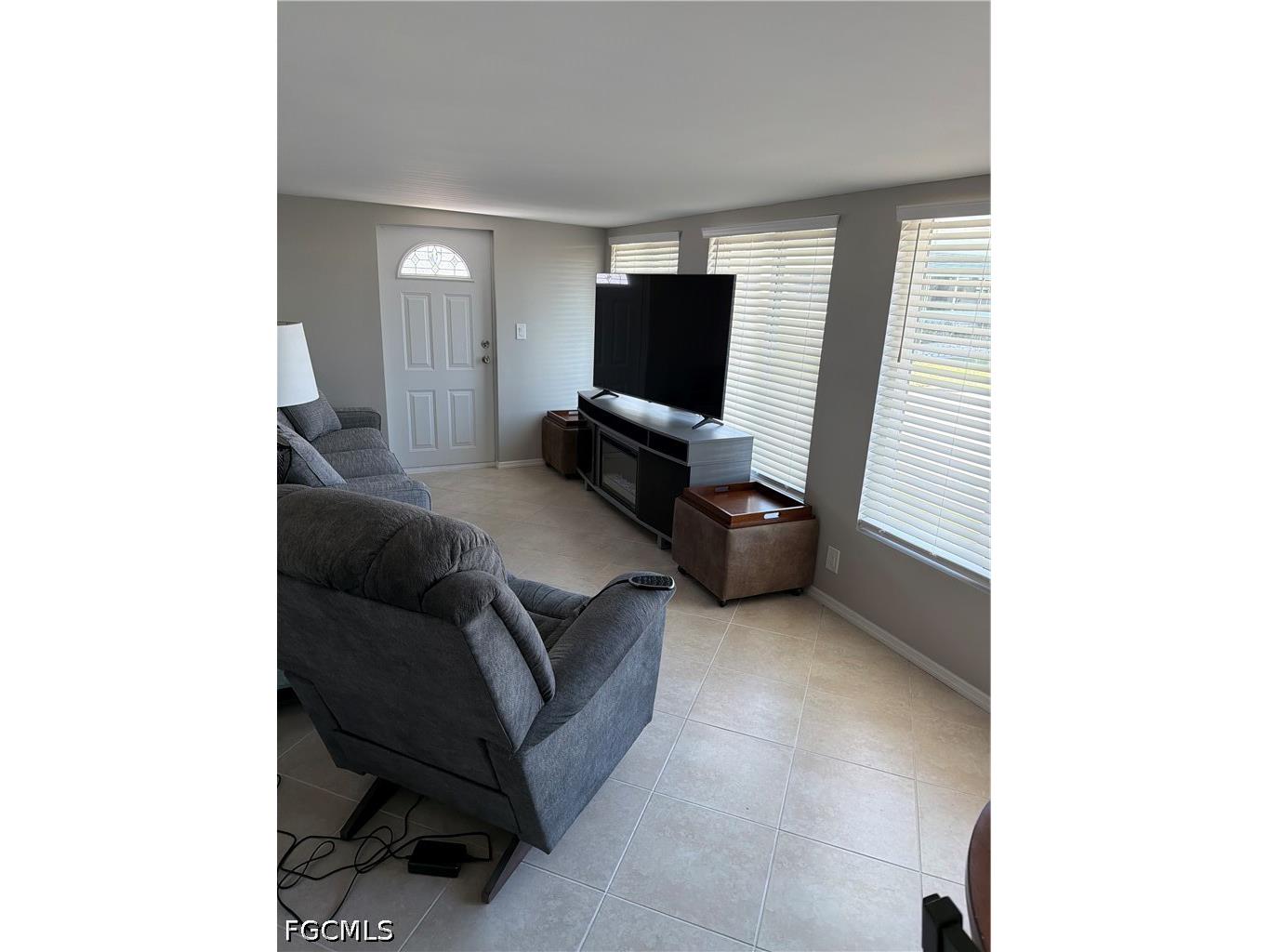 135 Chisholm Trail North Fort Myers FL 33917 2026018049 image5