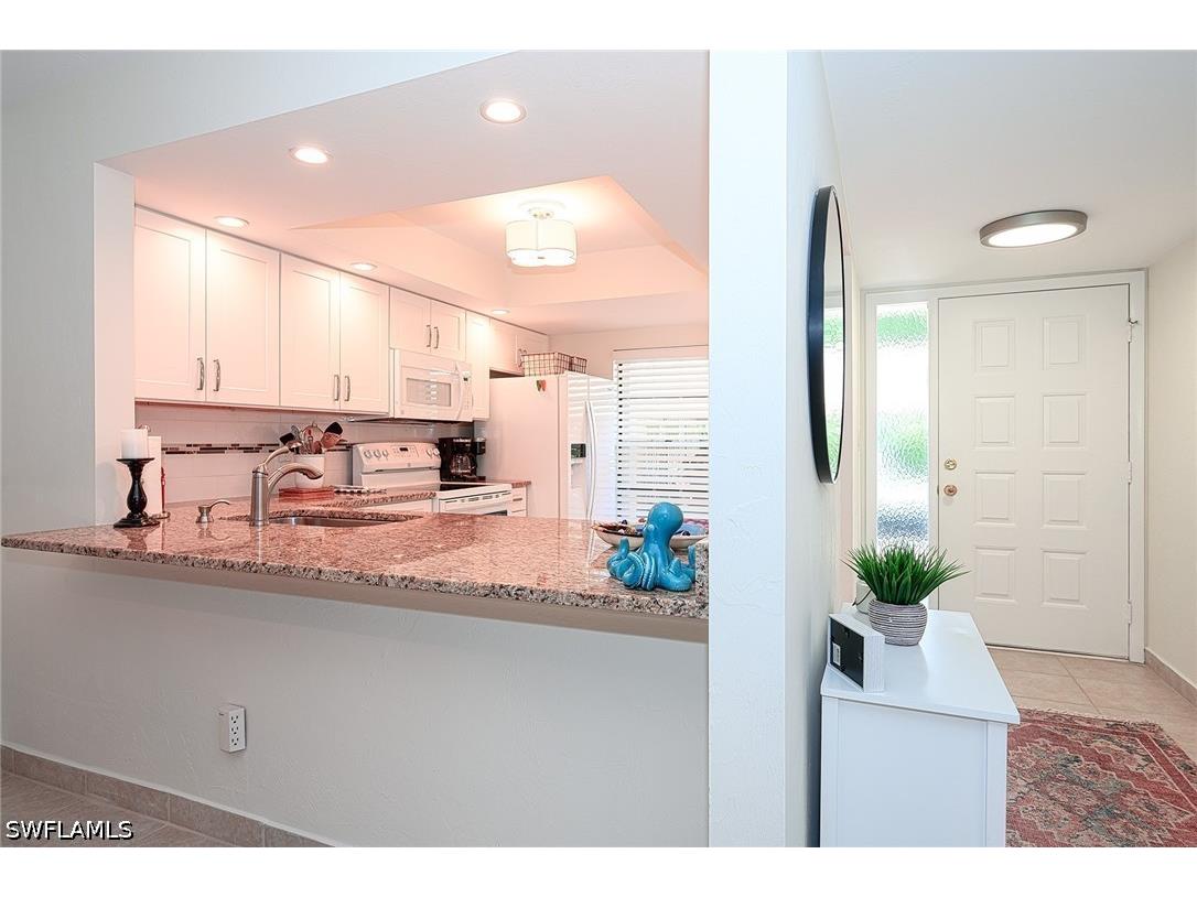 135 Cypress Way E #C Naples FL 34110 226021581 image15