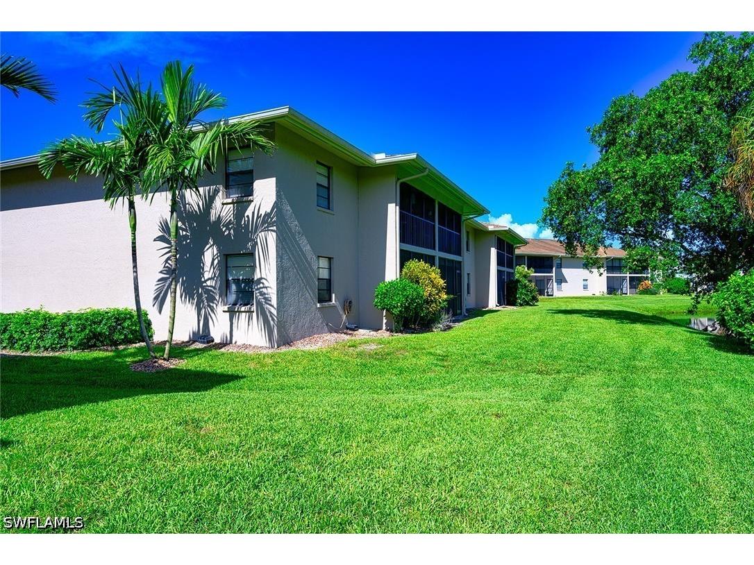 135 Cypress Way E #C Naples FL 34110 226021581 image5