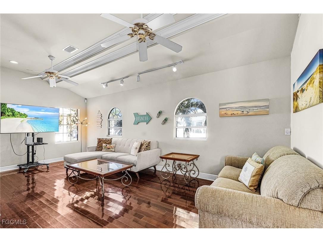 135 Delmar Avenue #A Fort Myers Beach FL 33931 2025013887 image13