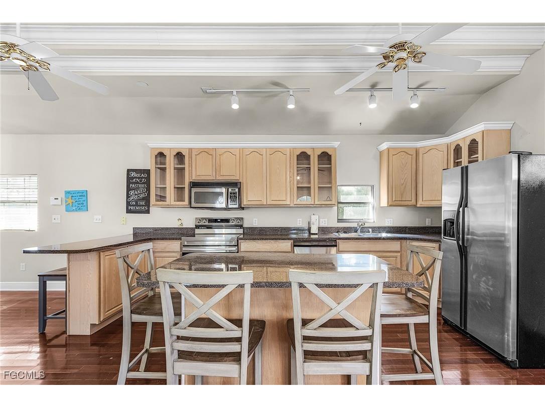 135 Delmar Avenue #A Fort Myers Beach FL 33931 2025013887 image15