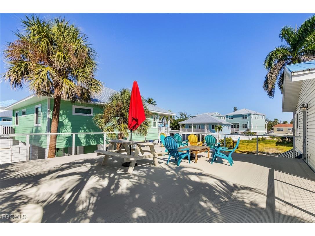 135 Delmar Avenue #A Fort Myers Beach FL 33931 2025013887 image17