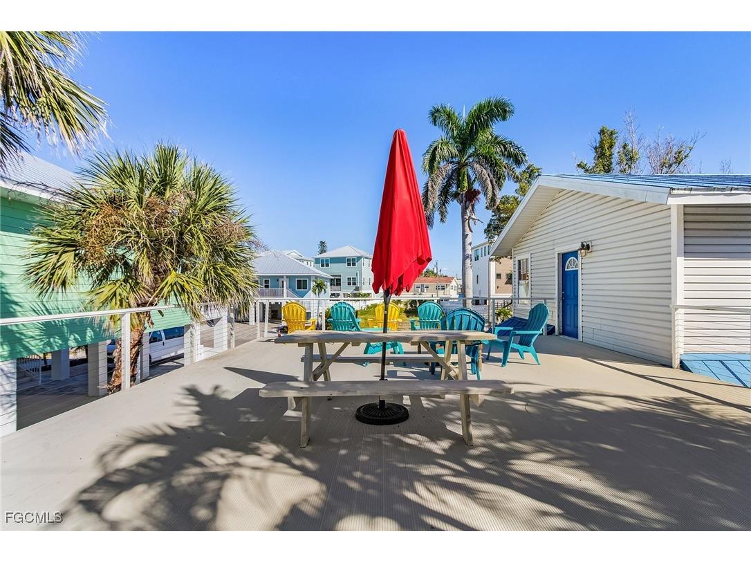 135 Delmar Avenue #A Fort Myers Beach FL 33931 2025013887 image31
