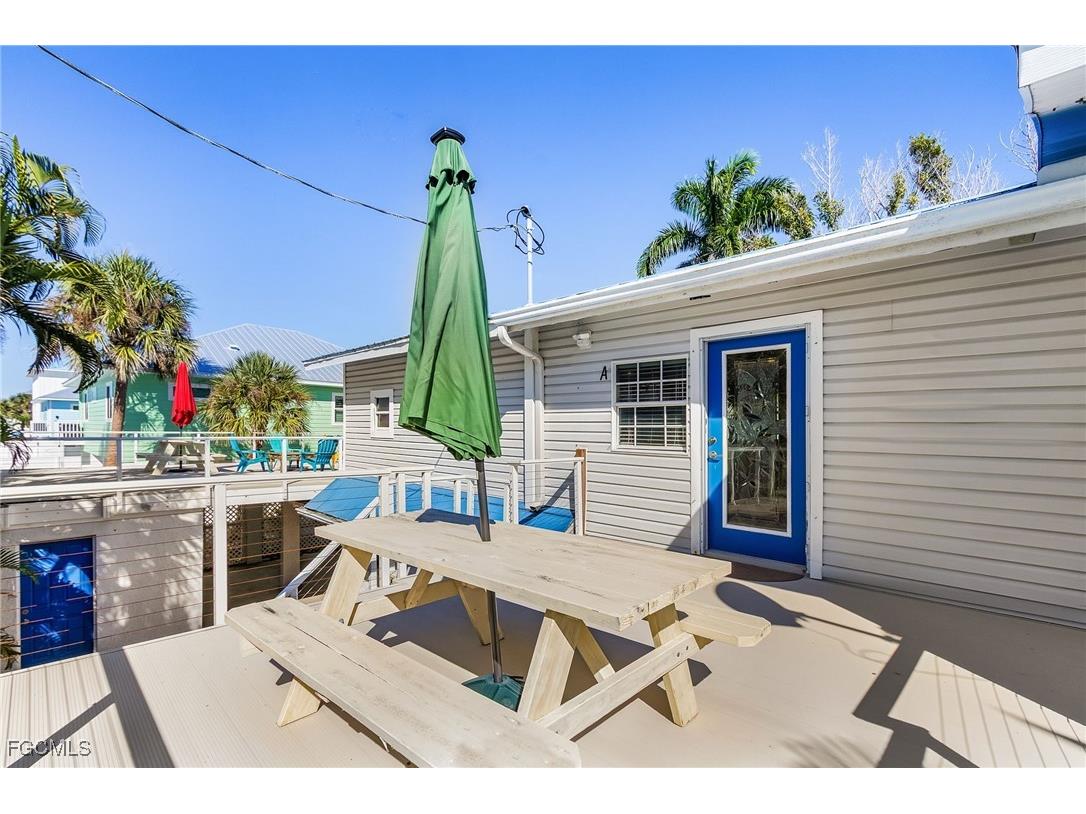 135 Delmar Avenue #A Fort Myers Beach FL 33931 2025013887 image8