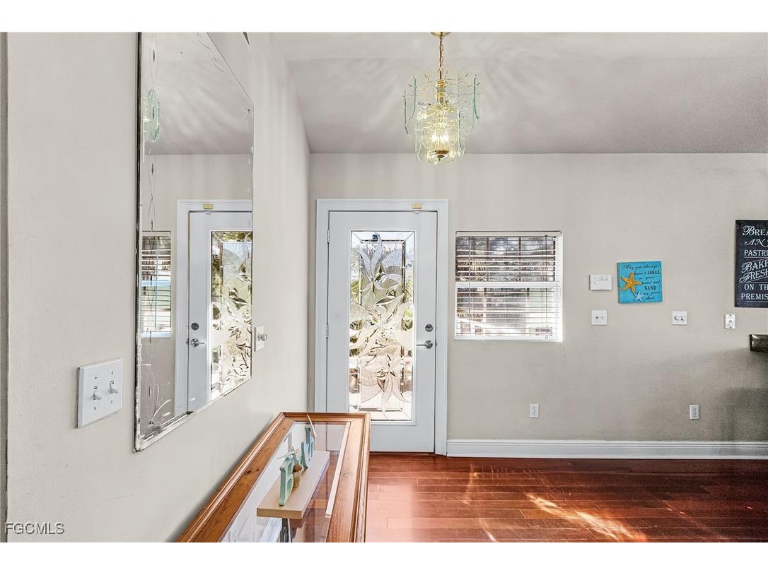 135 Delmar Avenue #A Fort Myers Beach FL 33931 2025013887 image9