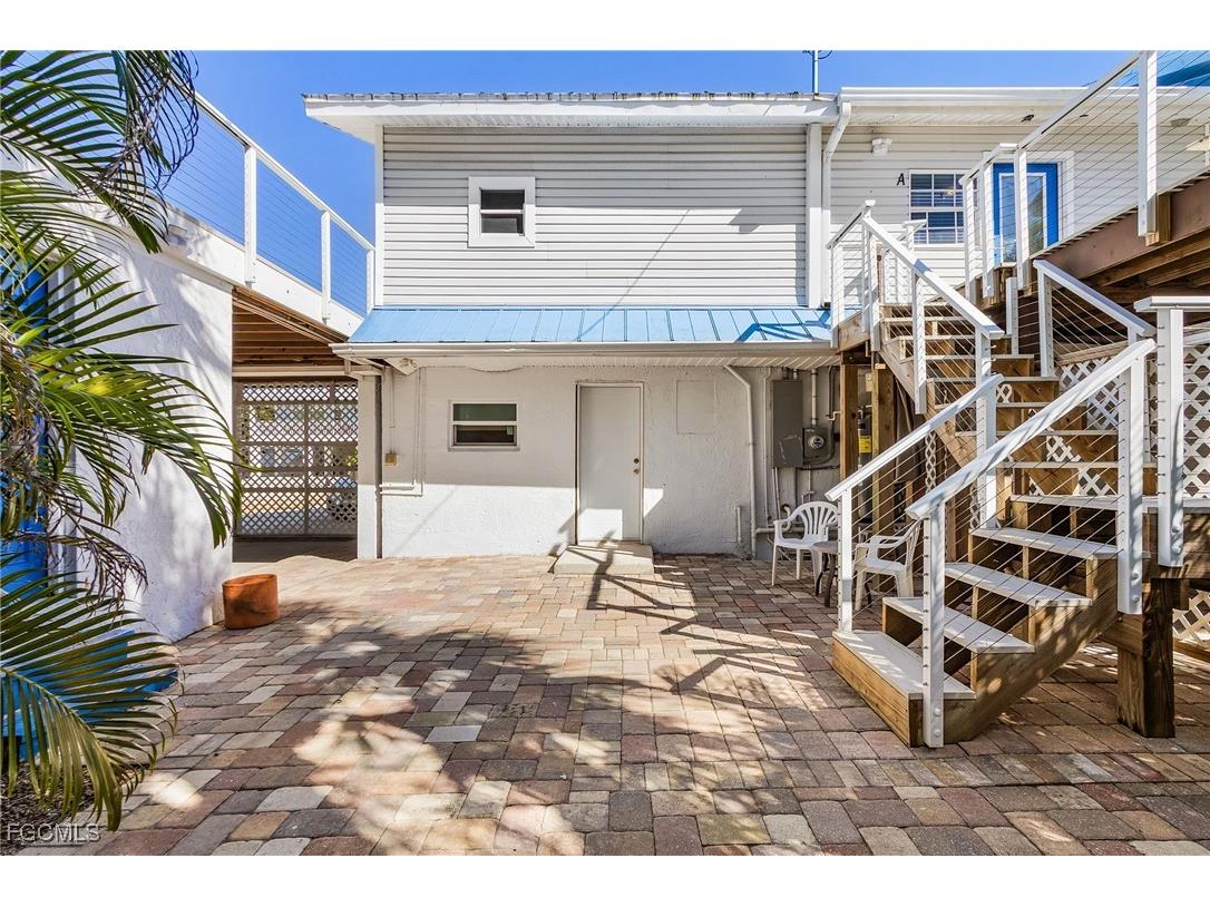 135 Delmar Avenue #C Fort Myers Beach FL 33931 2025020159 image2