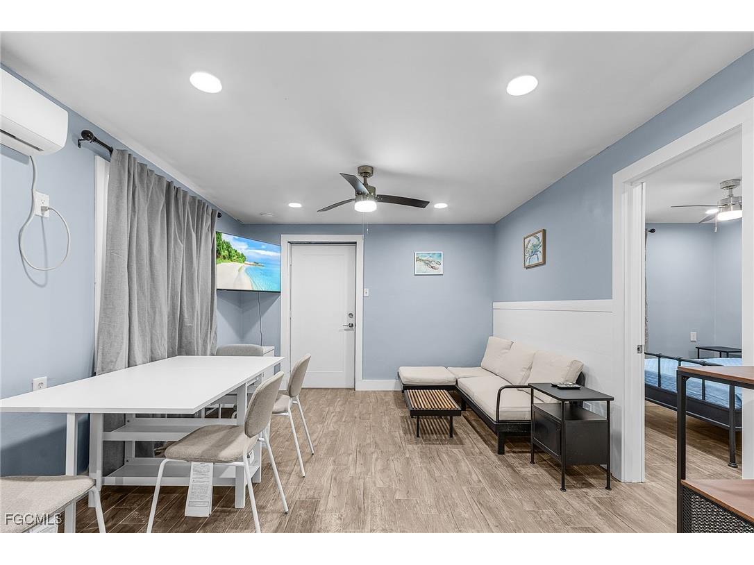 135 Delmar Avenue #C Fort Myers Beach FL 33931 2025020159 image4