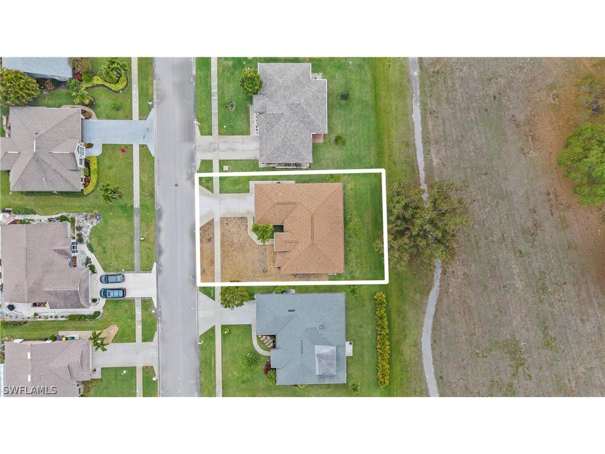 135 Estelle Drive Naples FL 34112 226010935 image34
