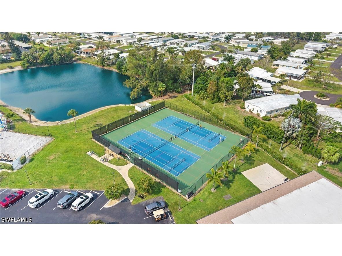 135 Estelle Drive Naples FL 34112 226010935 image50