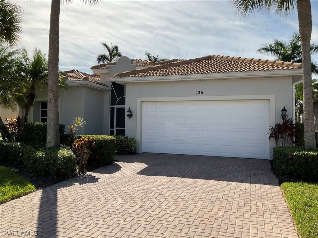 135 Glen Eagle Circle Naples FL 34104 223071563 image1