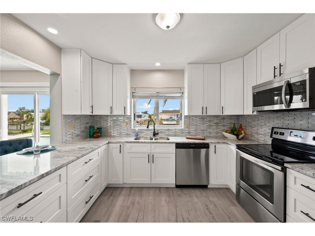 135 Godfrey Avenue NE Port Charlotte FL 33952 224005637 image1