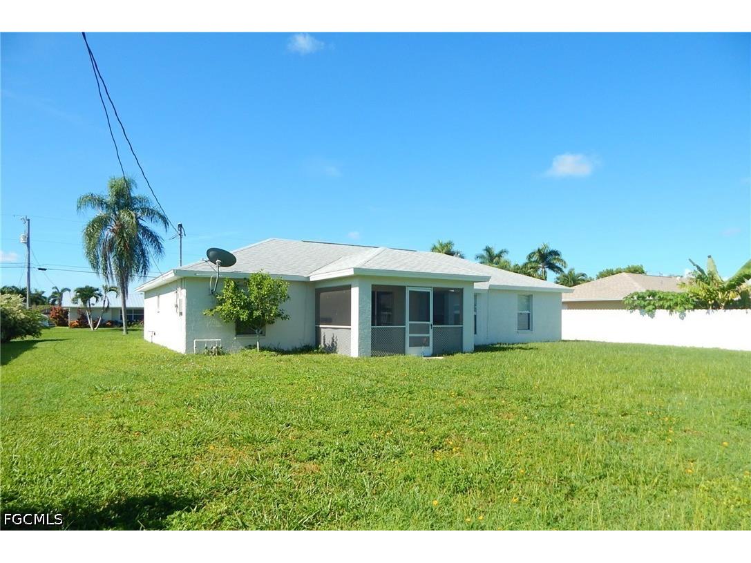 135 SE 29th Street Cape Coral FL 33904 2026019498 image16