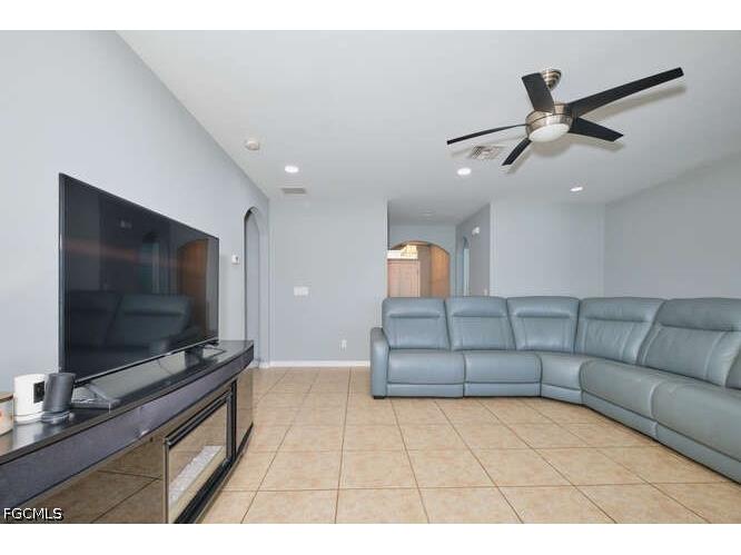 135 SW 31st Street Cape Coral FL 33914 2026018051 image2