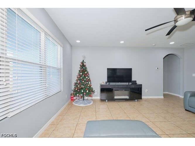 135 SW 31st Street Cape Coral FL 33914 2026018051 image3