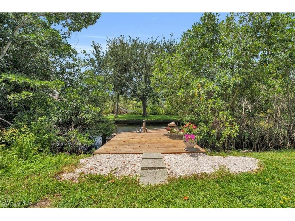 135 Standish Circle North Fort Myers FL 33903 225035206 image8