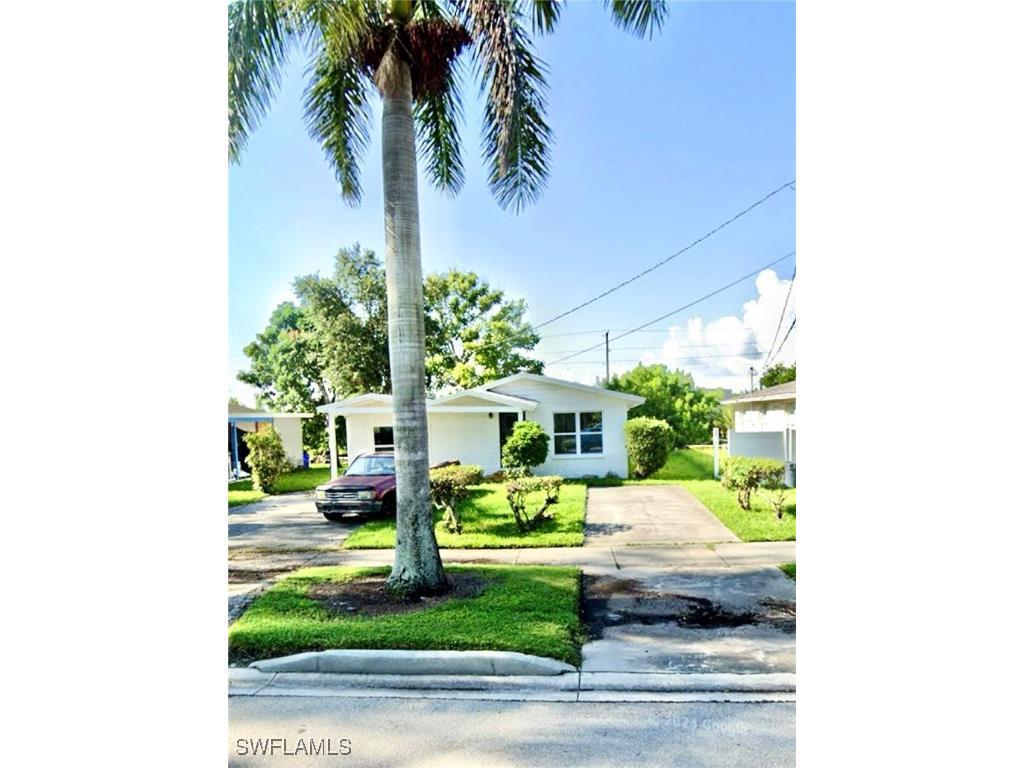 1350 5th Avenue N Naples FL 34102 224097095 image1