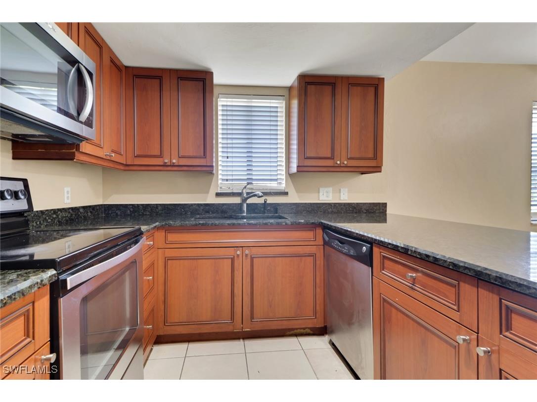 1350 Green Valley Circle #1503 Naples FL 34104 225073391 image13