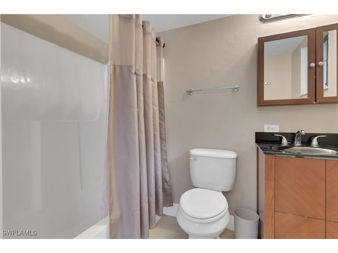 1350 Green Valley Circle #1503 Naples FL 34104 225073391 image18