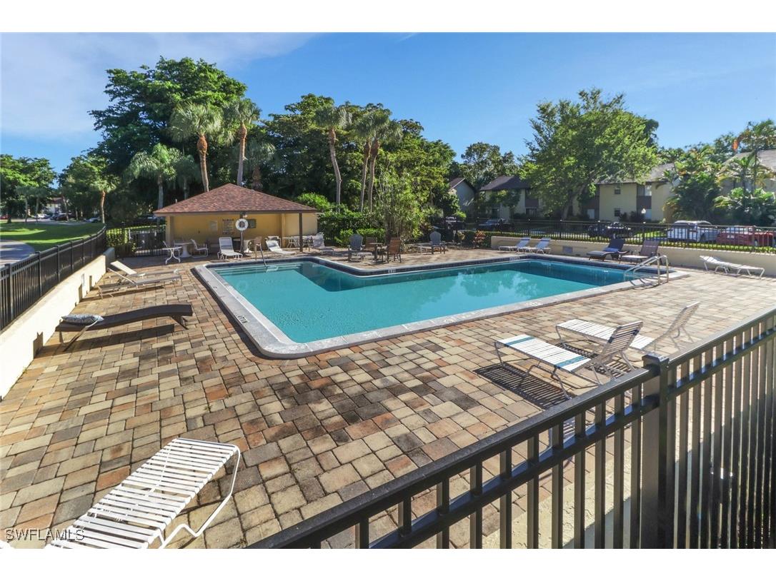 1350 Green Valley Circle #1503 Naples FL 34104 225073391 image25