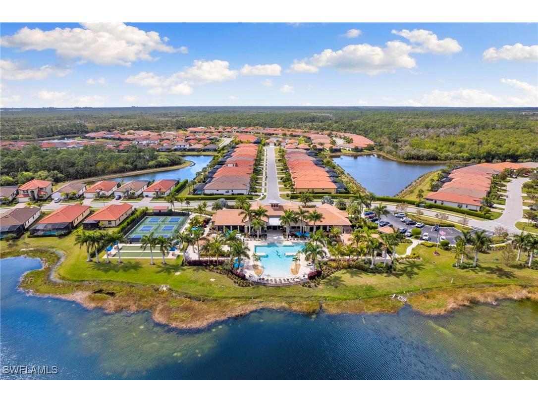 1350 Kendari Terrace Naples FL 34113 225084304 image37