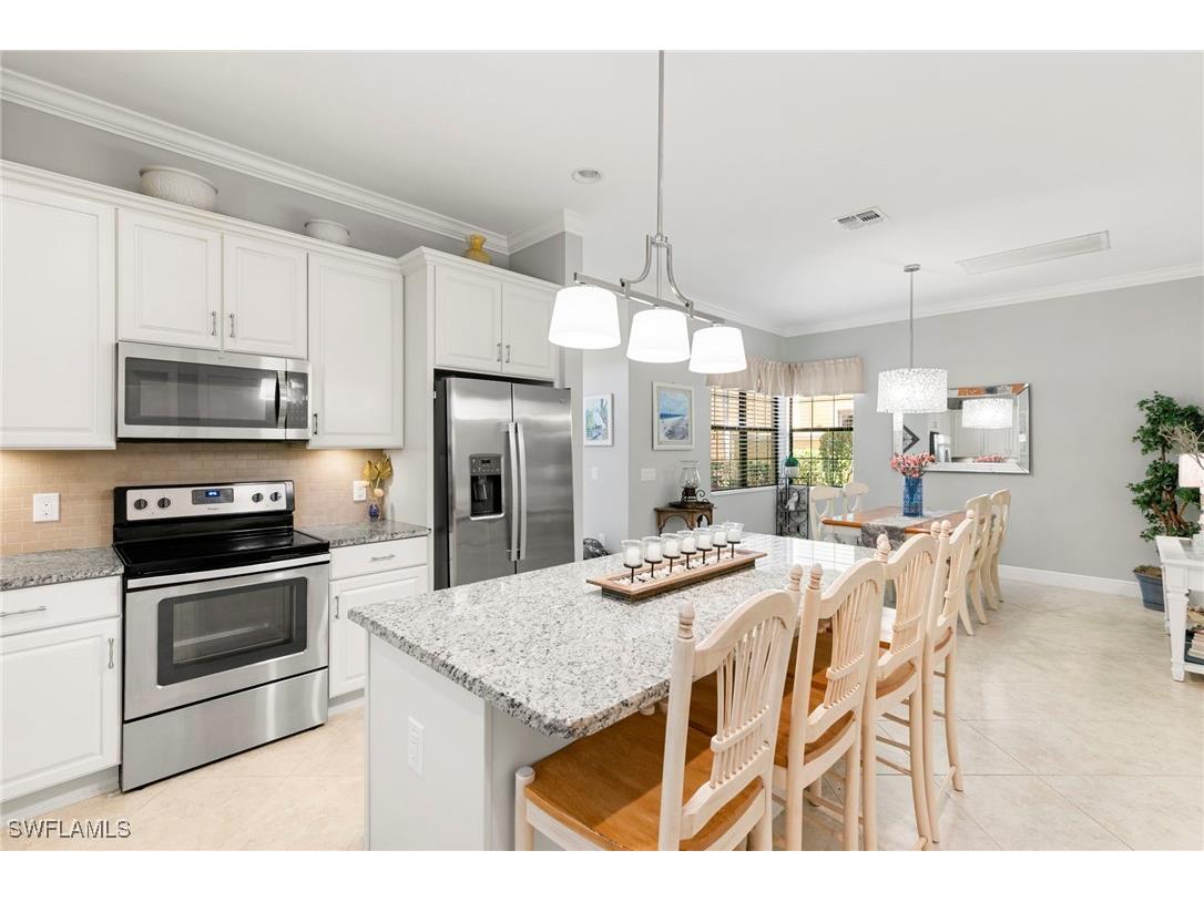 1350 Kendari Terrace Naples FL 34113 225084304 image7