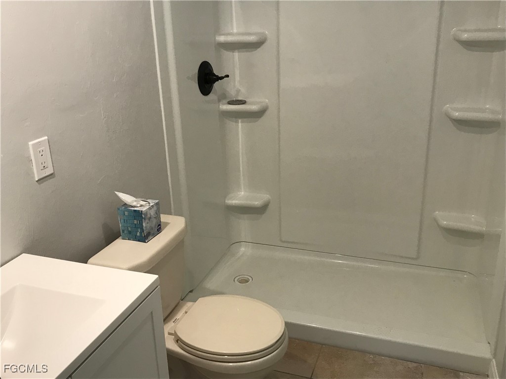 13500 Siesta Pines Court #303 Fort Myers FL 33908 2025023643 image13