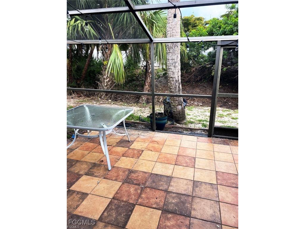 13500 Siesta Pines Court #303 Fort Myers FL 33908 2025023643 image19