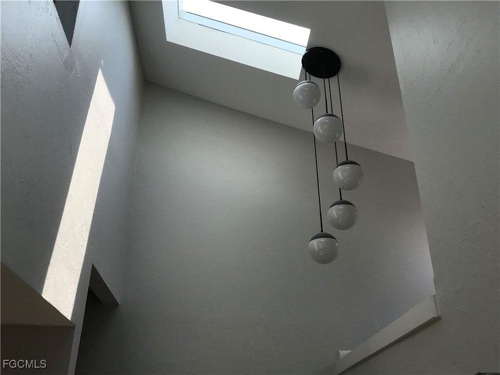 13500 Siesta Pines Court #303 Fort Myers FL 33908 2025023643 image3