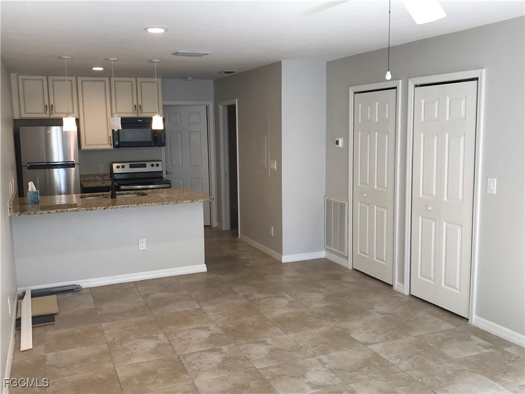 13500 Siesta Pines Court #303 Fort Myers FL 33908 2025023643 image6