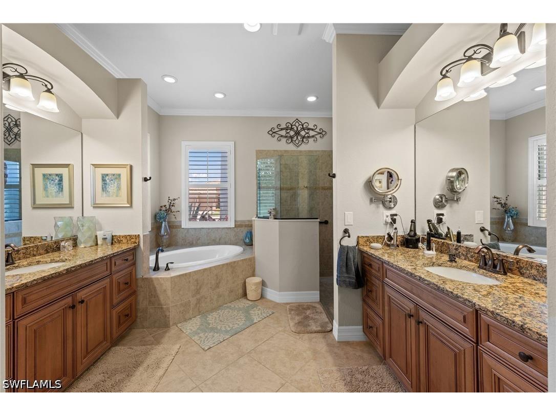 13501 Brown Bear Run Estero FL 33928 226016725 image17