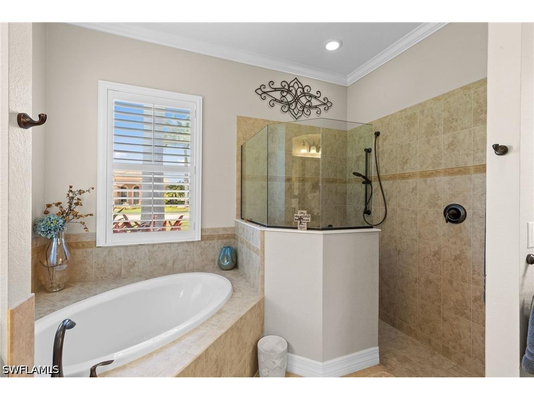 13501 Brown Bear Run Estero FL 33928 226016725 image18