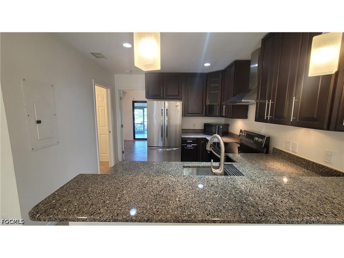 13502 Siesta Pines Court #402 Fort Myers FL 33908 2026019446 image1
