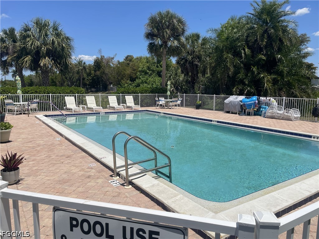 13502 Siesta Pines Court #402 Fort Myers FL 33908 2026019446 image5