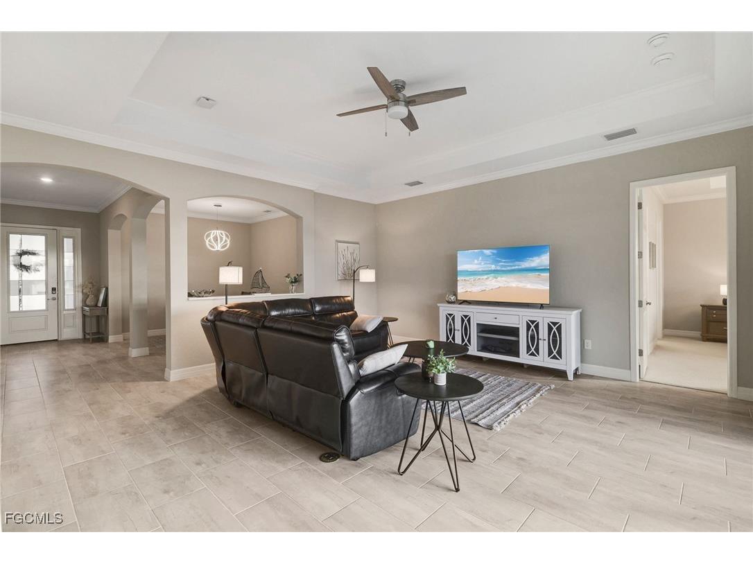 13504 Blue Bay Circle Fort Myers FL 33913 2025026408 image10