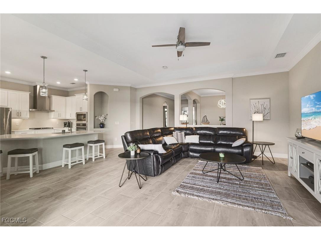 13504 Blue Bay Circle Fort Myers FL 33913 2025026408 image12