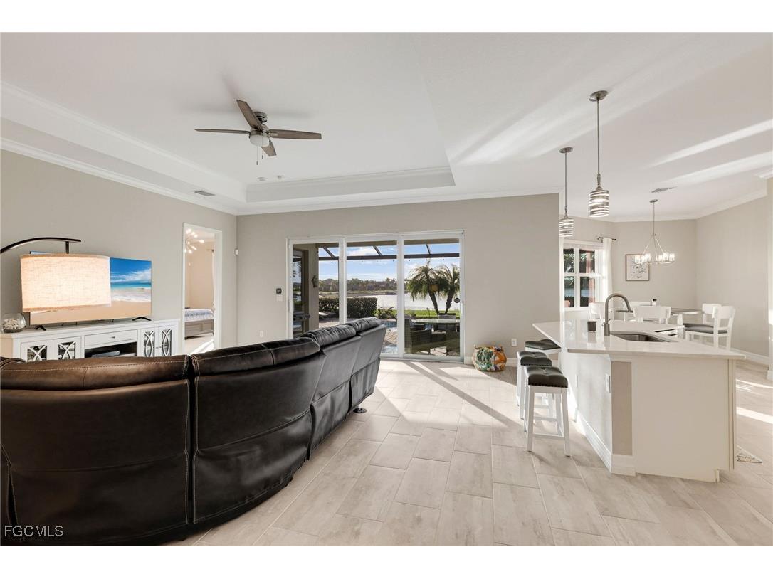 13504 Blue Bay Circle Fort Myers FL 33913 2025026408 image4