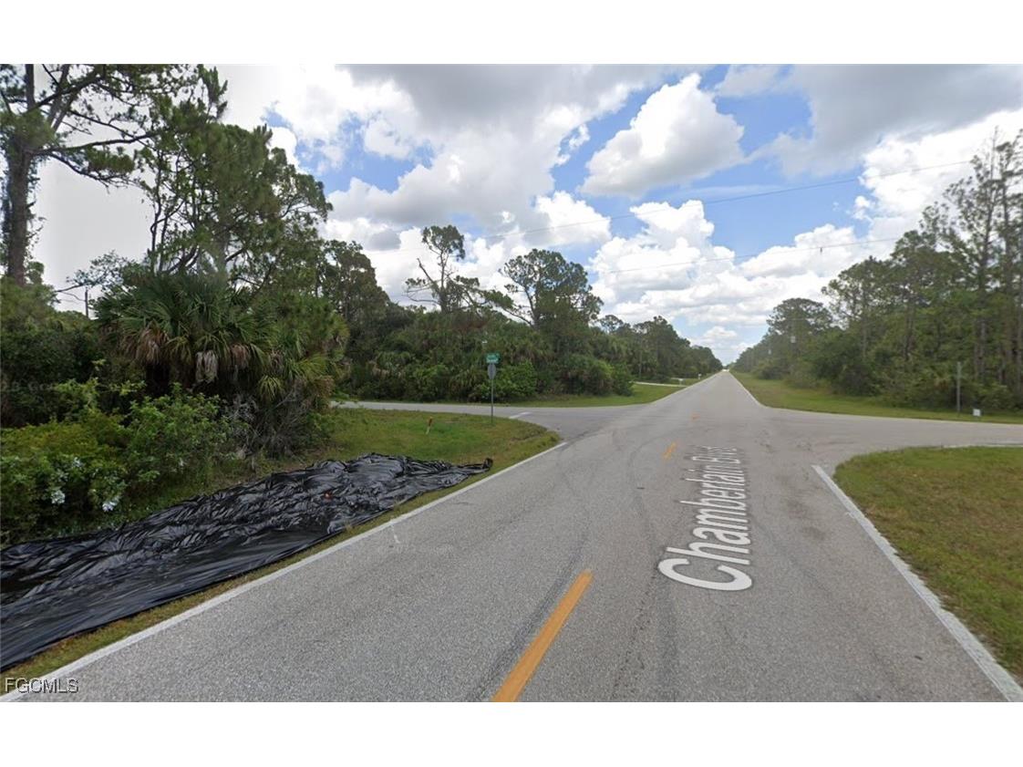 13504 Chamberlain Boulevard Port Charlotte FL 33953 2025009515 image5