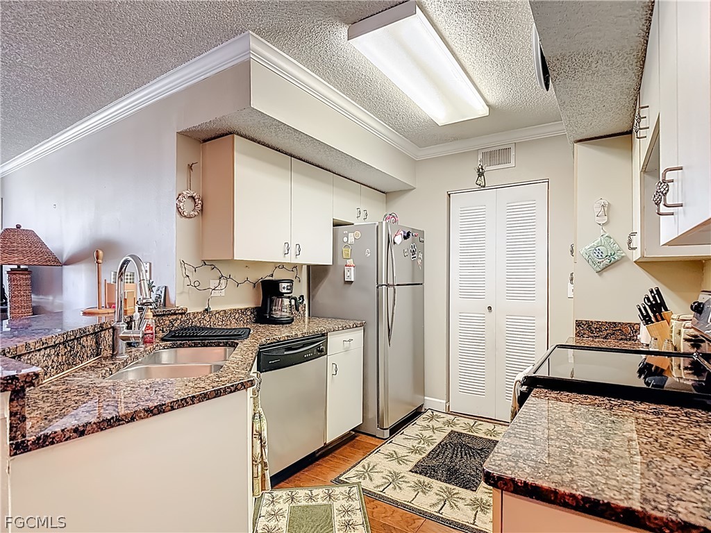 13505 Eagle Ridge Drive #423 Fort Myers FL 33912 2026010780 image10