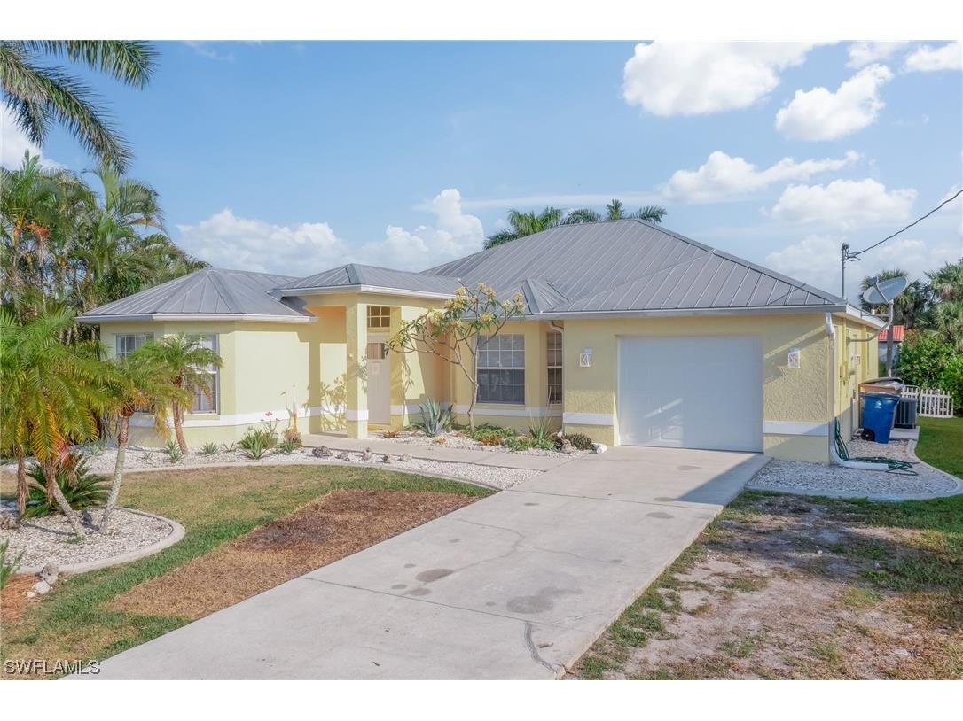 13508 Marquette Boulevard Fort Myers FL 33905 223023564 image1