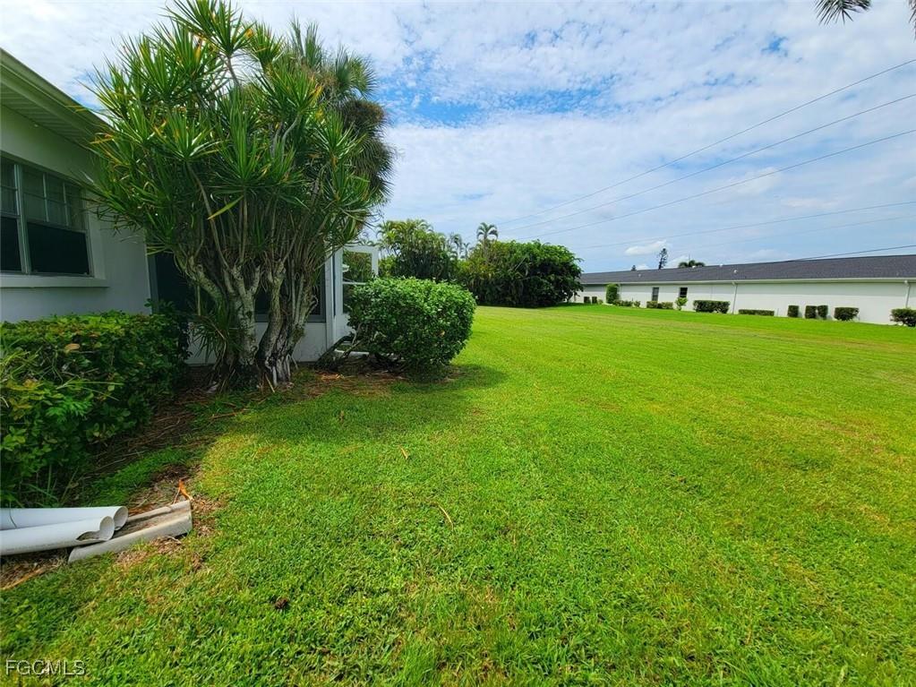 1351 Bunker Way Fort Myers FL 33919 2025021093 image10